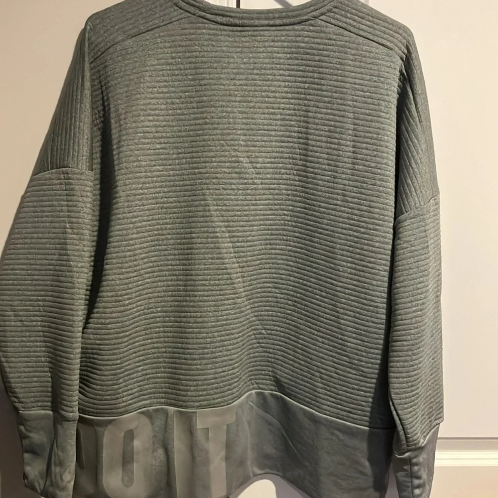 Nike Sweatshirt - Picture 7 of 7